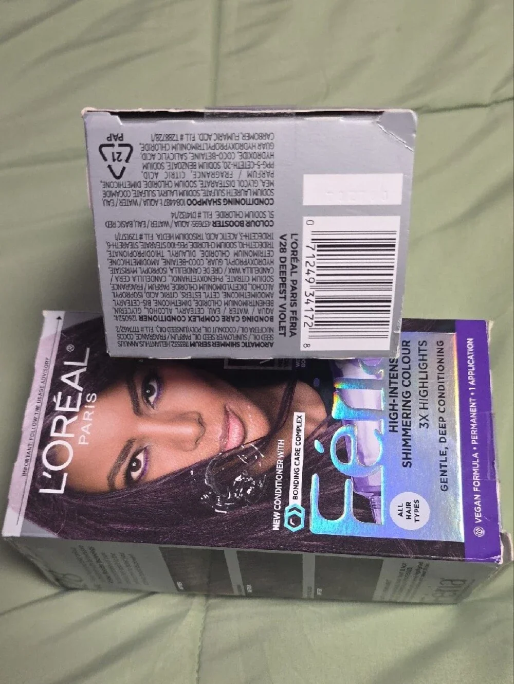 L'Oreal Paris Feria Shimmering Permanent Hair Color, V28 Midnight Violet, 2 Kits
